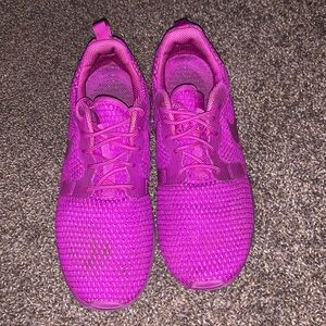 Purple Nike Roshe Shoes, 7.5